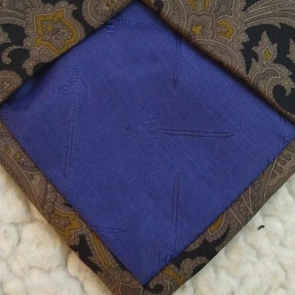 Gieves & Hawkes Black/Gold/Gray Paisley Hand Sewn Silk Tie